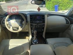 Infiniti QX56